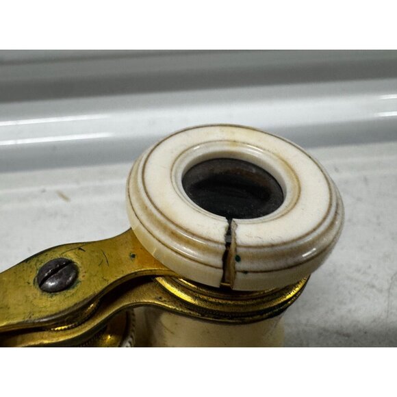 Antique Theater Opera Glasses Binoculars With Carrying Case - Picture 8 of 16